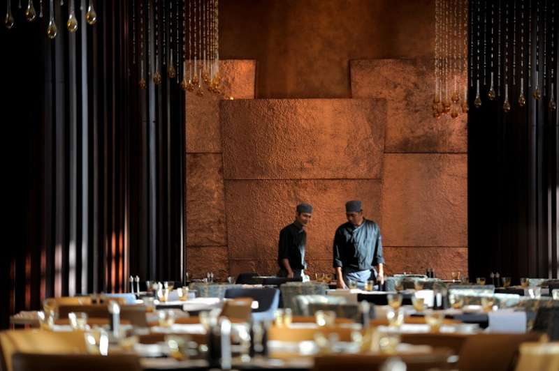 Restaurant Review: Fazaris